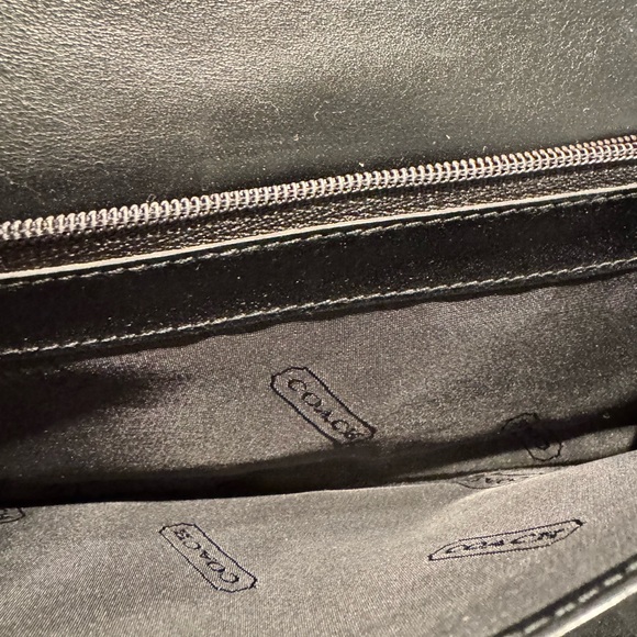Vintage Coach Black Leather Clutch Wallet - Picture 11 of 16